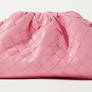 BOTTEGA VENETA The Pouch mini intrecciato leather clutch Pink